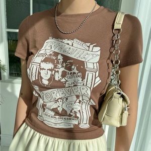 Figure and Graphic Slogan Tee